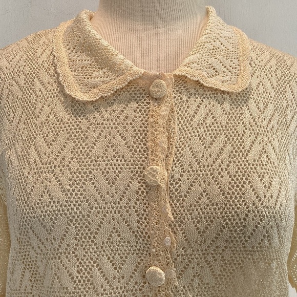 Cottagecore, schoolgirl, coquette, pointelle knit short sleeve ecru cardigan. L? - Picture 2 of 8